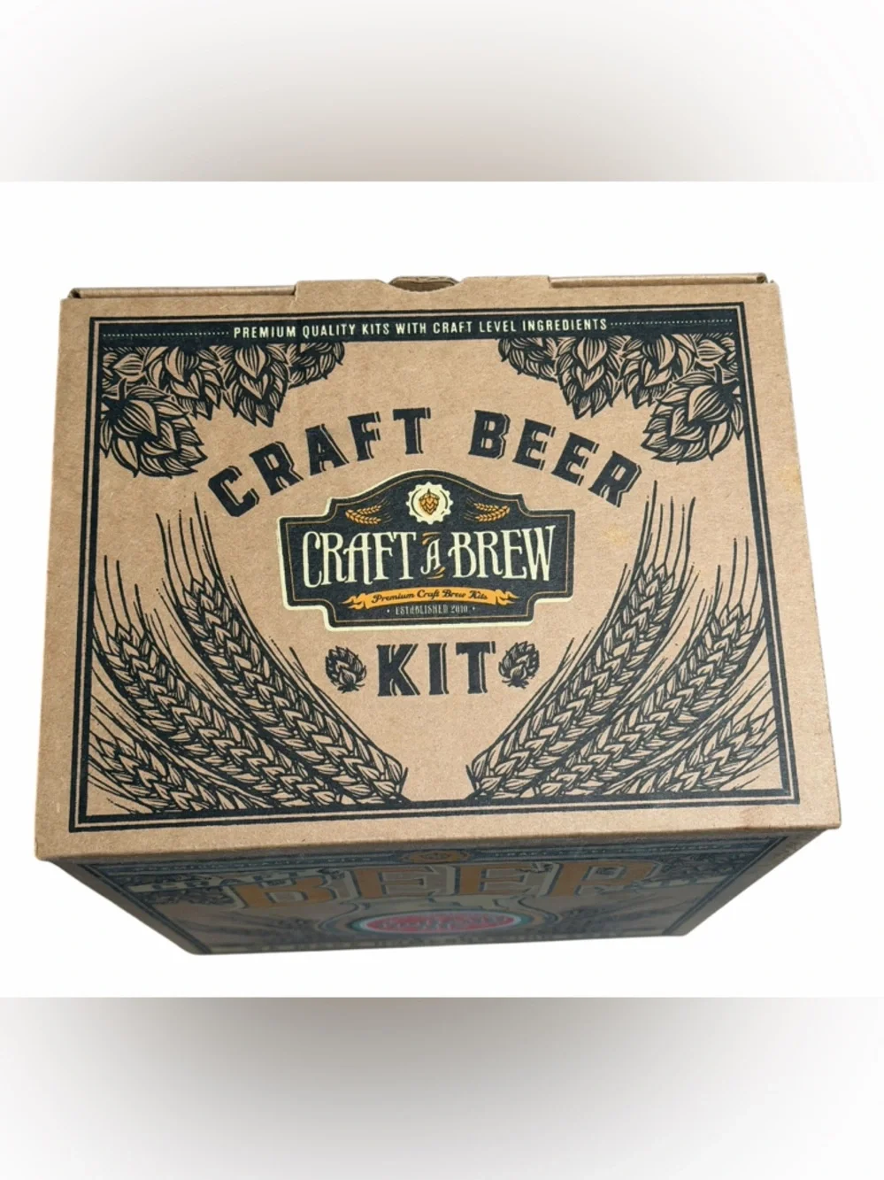 Craft Beer Kit Holiday Ale - Brown & Yellow Rustic Packaging- NWT!